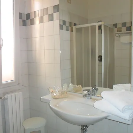 Hotel Riviera 3*