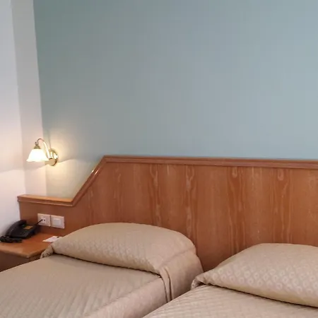 Riviera Hotel