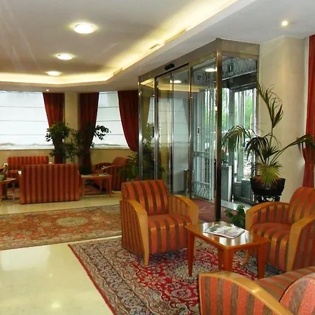 Riviera 3*