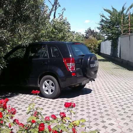Riviera מלון סגראטה