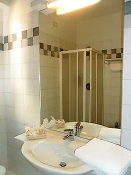 Hotel Riviera 3*