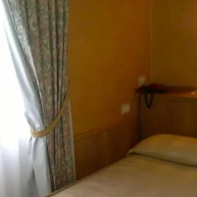 Riviera 3*