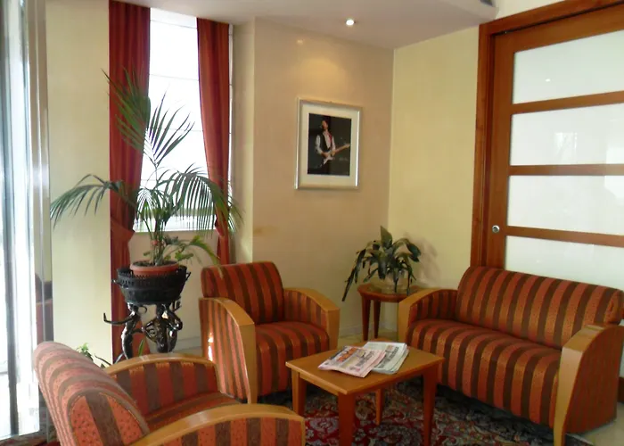 Riviera Hotel 3*