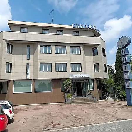Riviera Hotel 3*