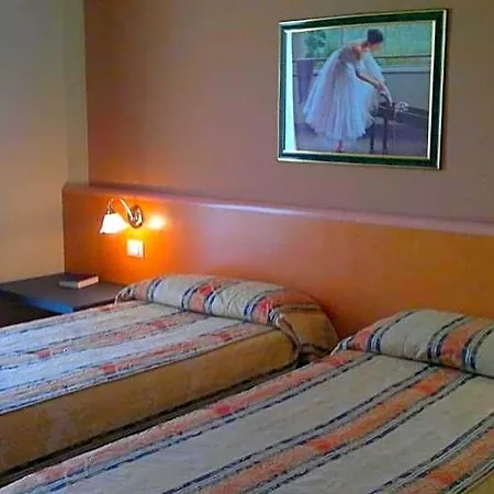 Riviera 3*