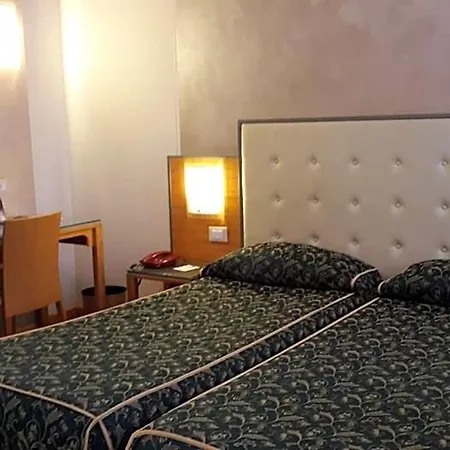 Riviera Hotel