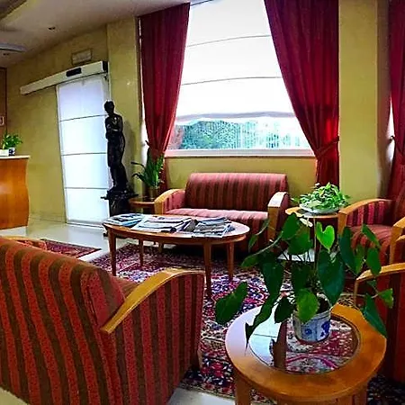 Riviera 3*