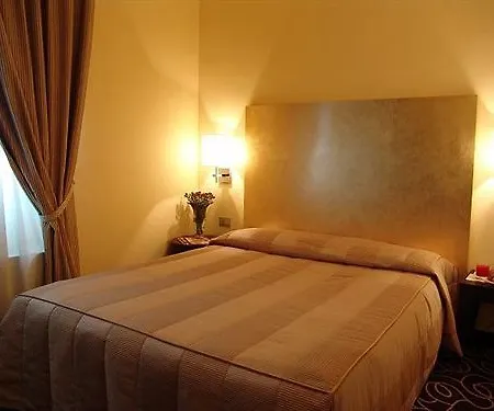 Riviera Hotel 3*