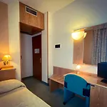 Riviera Hotel 3*