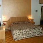 Riviera Hotel Segrate